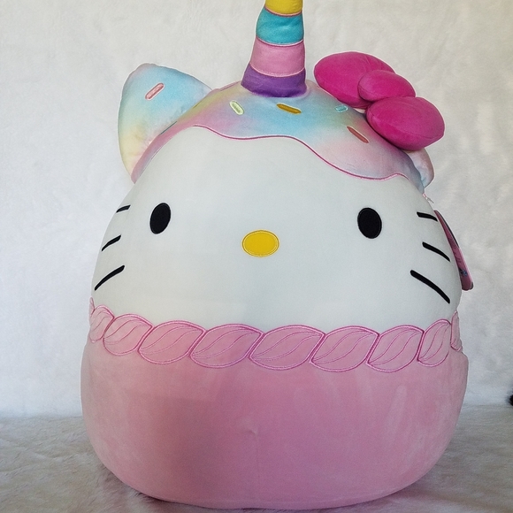 Kellytoy Other - Hello Kitty Squishmallow/Hello Kitty Ice Cream Cupcake Unicorn